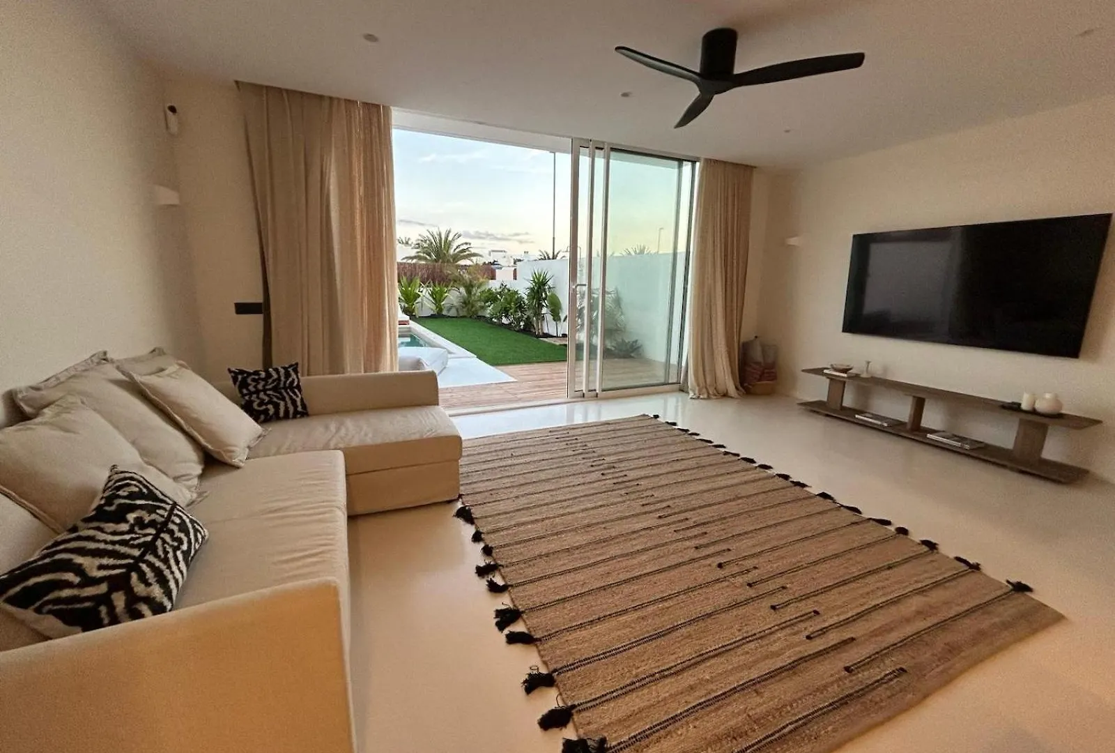 Casa Damar With Sea View & Heated Pool Villa Corralejo 0*,